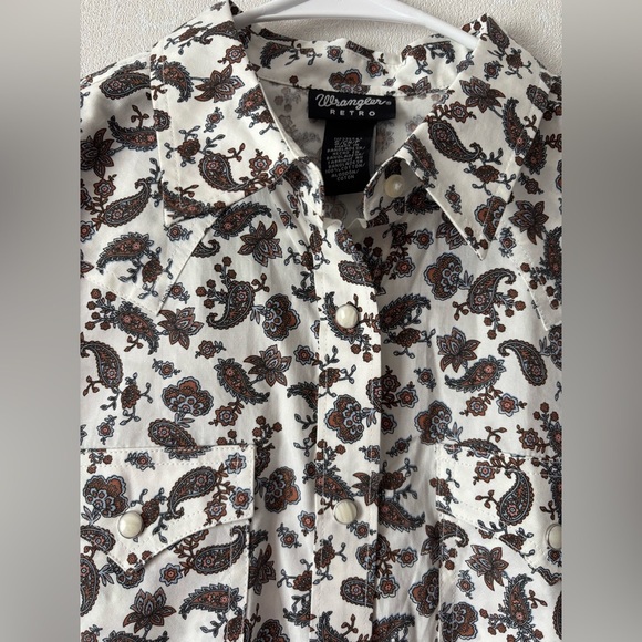 Wrangler Retro | Pearl Snap | Women’s small | Paisley - Picture 3 of 7